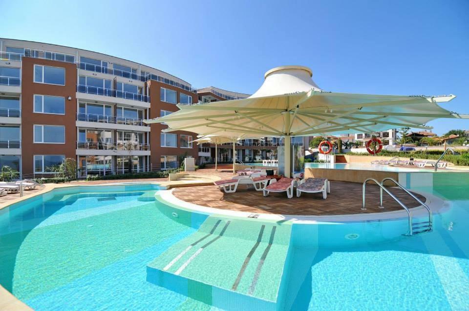 Apartments Del Sol - Sunny Island Complex Черноморец Экстерьер фото